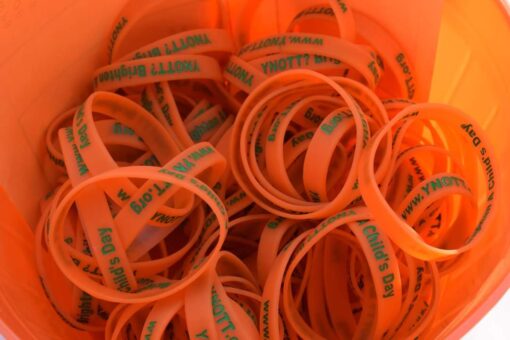 YNOTT Glow In The Dark Rubber Bracelets