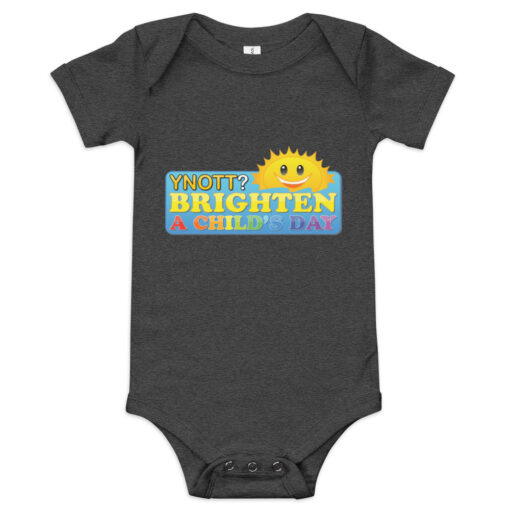 Baby short sleeve one piece - Image 3